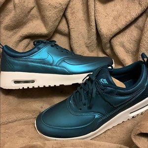 Nikes brand new size 9.5